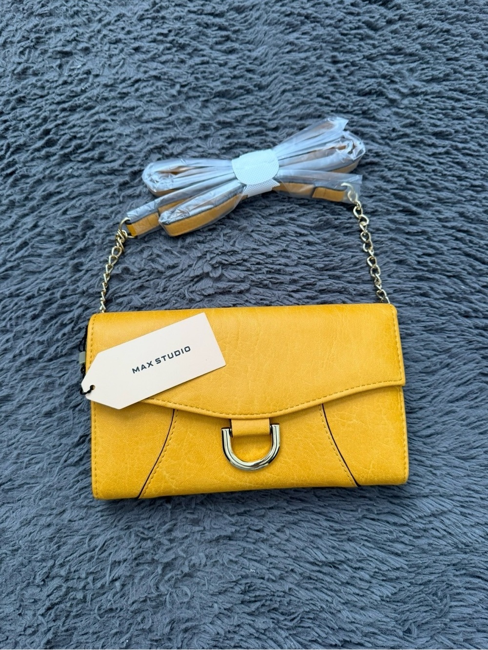 Max Studio Mustard Yellow Flap Wallet Crossbody Bag with Gold Chain – NWT